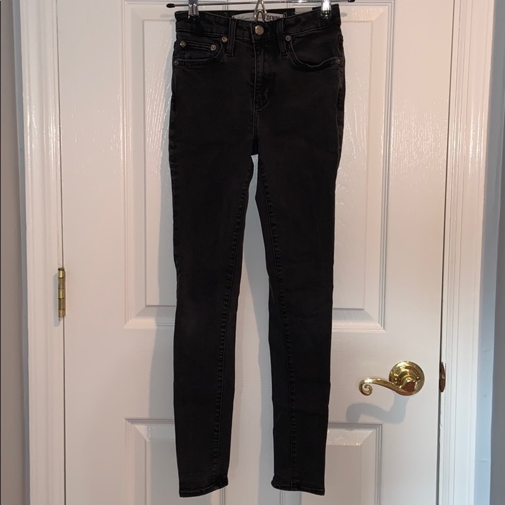 💥BUNDLE (2/$40, 3/$55)💥 Lovers + Friends Black Skinny Jeans